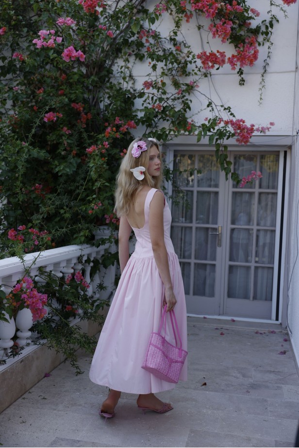 LILY PEMBE UZUN ELBİSE LILY PEMBE UZUN ELBİSE